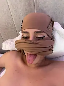 Webkamerová show rawiya