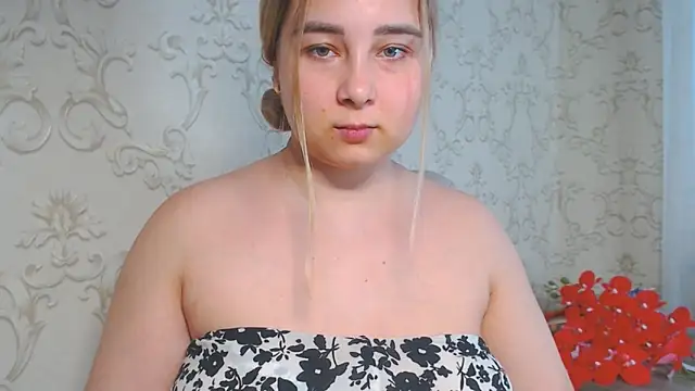 Онлайн чат XXX DolphinDreams