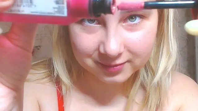 XXX chat uživo modela DolphinDreams