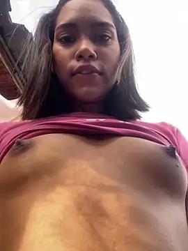 valeriah_7のウェブカメラショー