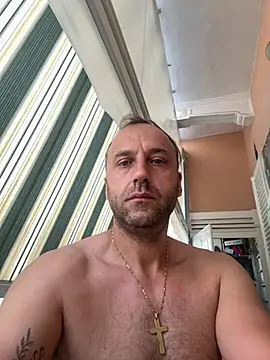 Show modela Lecatore80 na web-kameri
