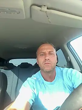 Lecatore80 Show in webcam