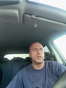 Lecatore80 Show in webcam