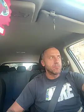 Lecatore80 Show in webcam