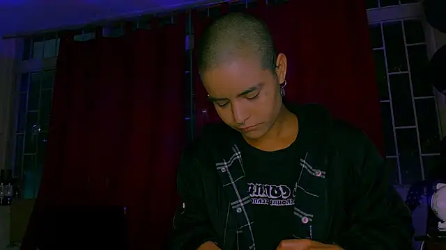 alex_one888 即時聊天室