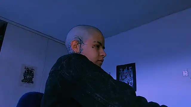 Онлайн чат alex_one888