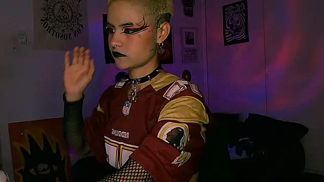 alex_one888 在線直播表演