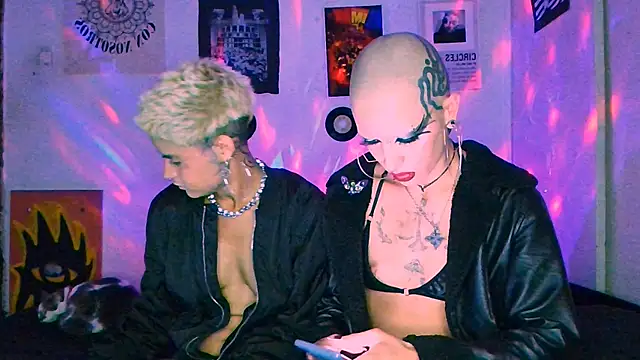 Show modela alex_one888 na web-kameri