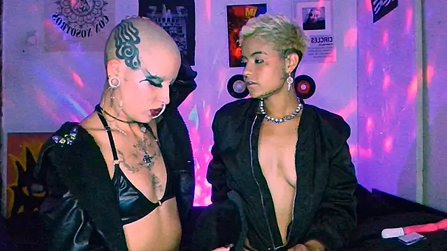 Pokazy przed kamerką – alex_one888