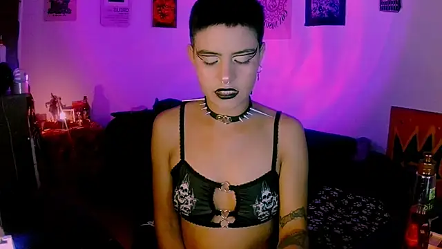 alex_one888's Live XXX Chat