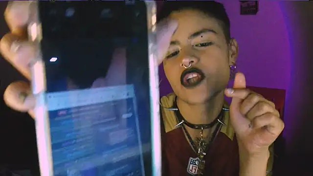 Chat +18 de alex_one888 ao vivo