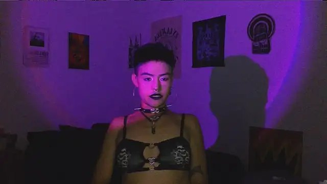 Czat XXX na żywo – alex_one888