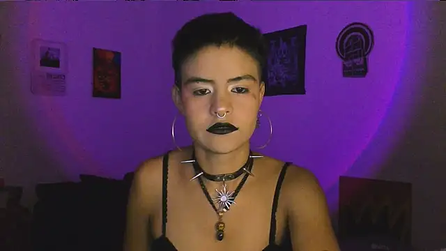 alex_one888n Live XXX chat