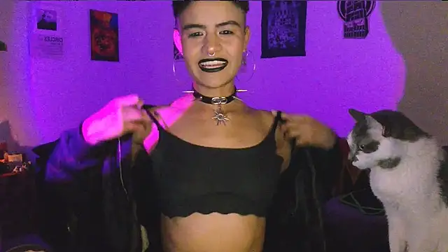 Czat XXX na żywo – alex_one888