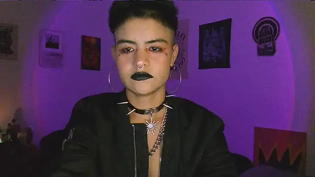 alex_one888 XXX чат на живо