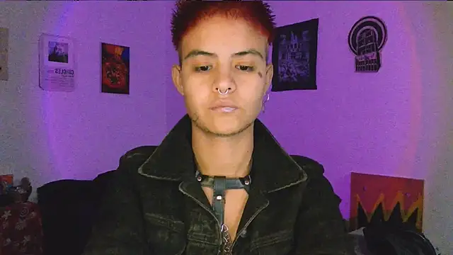 alex_one888n Live XXX chat