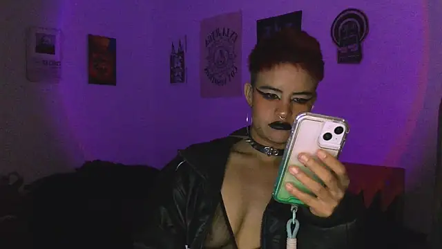 alex_one888's Live XXX Chat