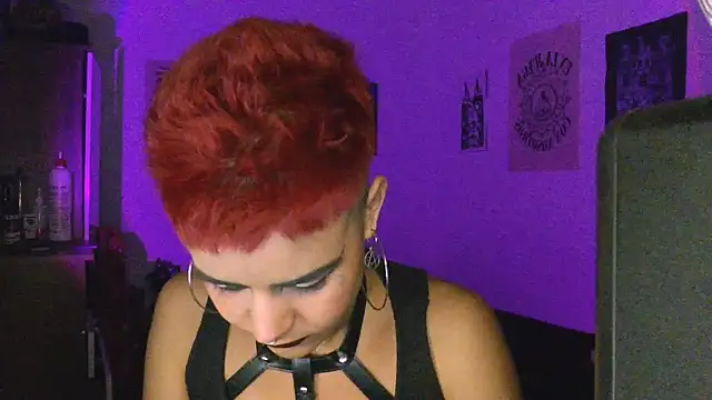 Czat XXX na żywo – alex_one888
