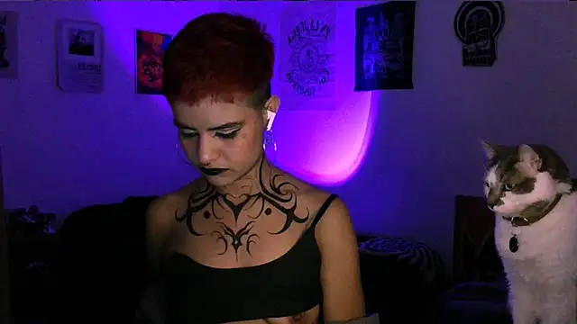 alex_one888 Chat XXX in diretta