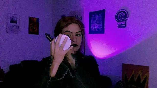 צ'אט XXX בשידור חי של alex_one888