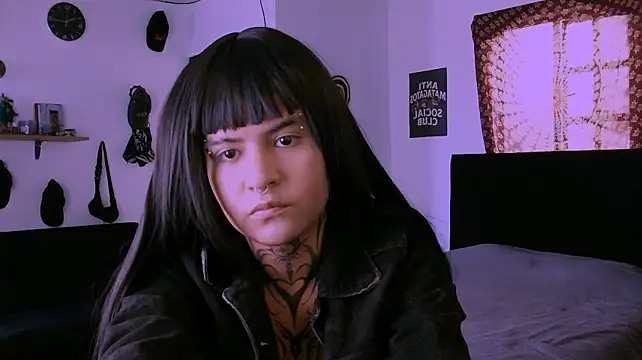 alex_one888 – webcam-show