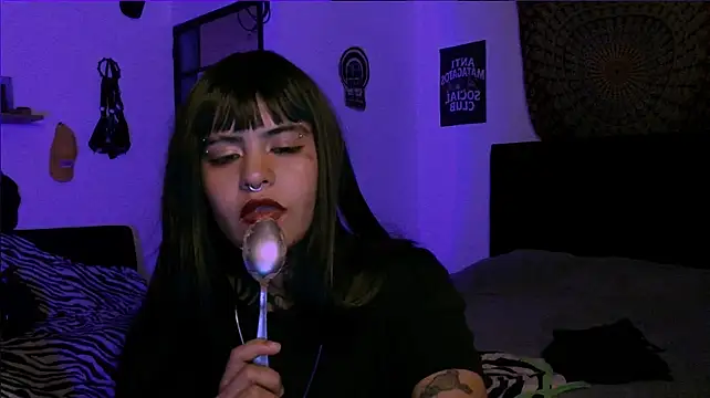 alex_one888 Live XXX-chat