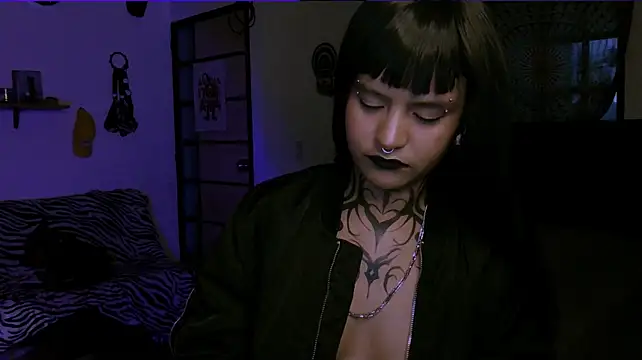 Živý XXX chat alex_one888