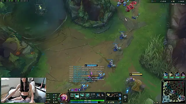 CeriseLapine: διαδικτυακό σόου στην κάμερα