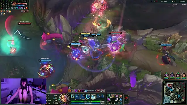 CeriseLapine webkamerás műsora