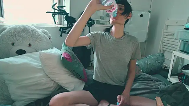 CeriseLapine Webcam show