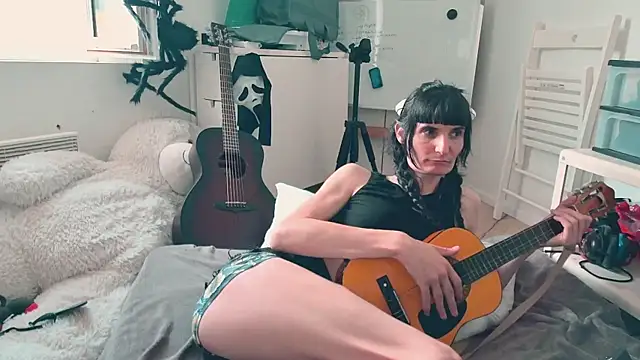 CeriseLapine – webcam-show