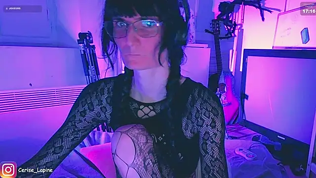 CeriseLapine – webcam-show