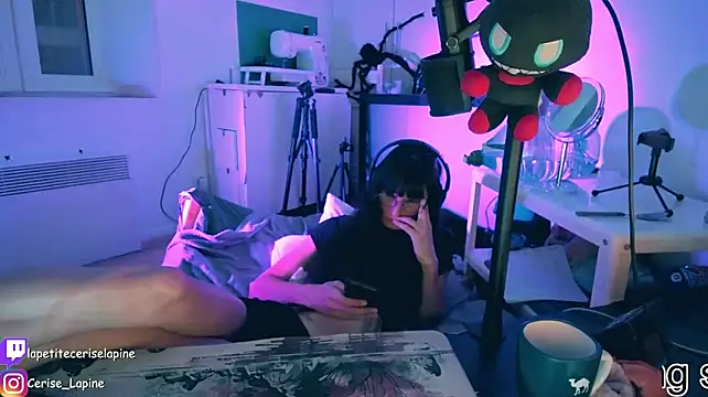 CeriseLapine Show Webcam