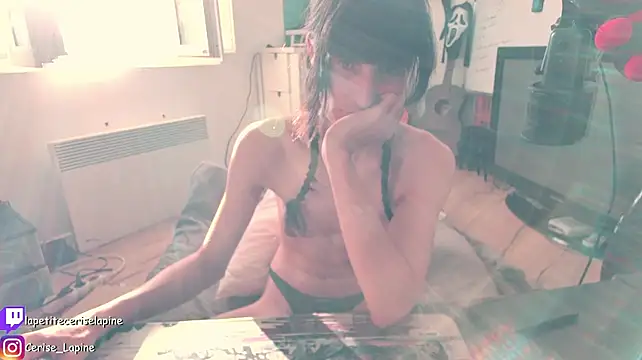 CeriseLapine Webcam-Show