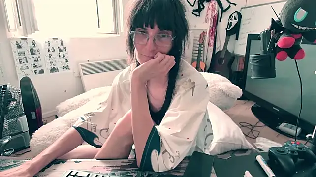 CeriseLapine Webcamshow
