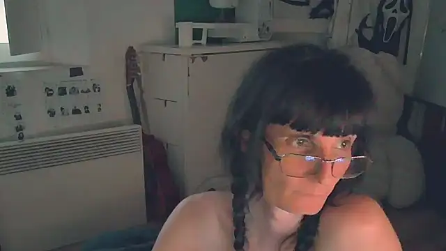 Show de CeriseLapine na webcam