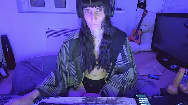 CeriseLapine – webcam-show