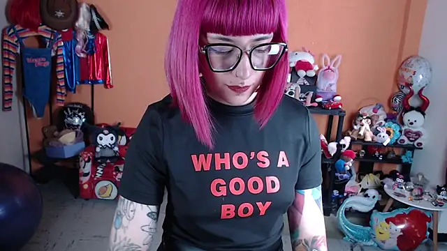 MissMiia2's Webcam Show