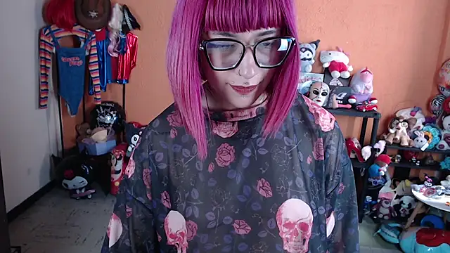 MissMiia2's Webcam Show