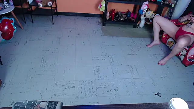 MissMiia2's Webcam Show