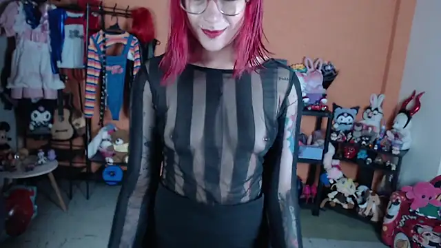 MissMiia2 – webcam-show