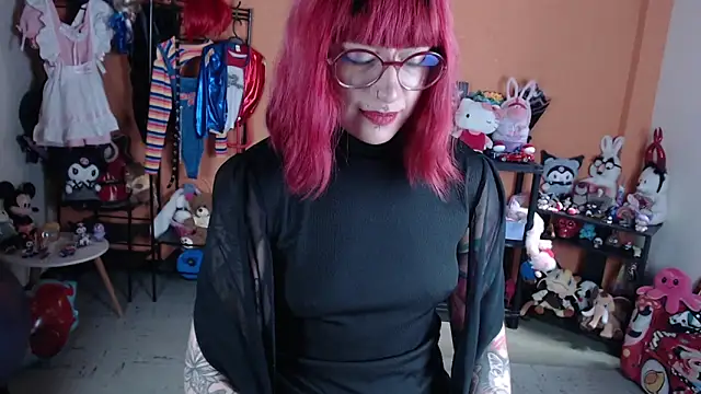 MissMiia2: вебкам-шоу