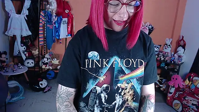 MissMiia2's Webcam Show