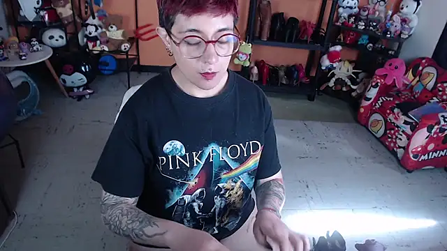 MissMiia2 Live XXX Chat