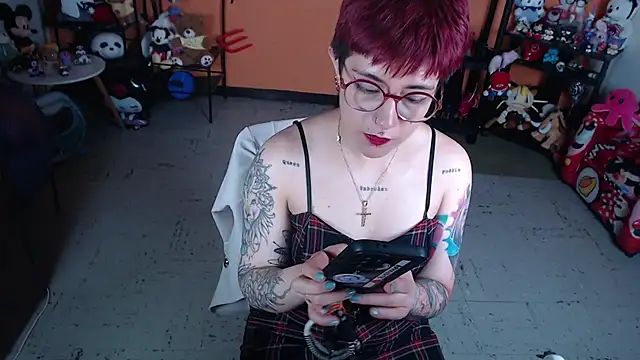 Chat XXX ao vivo de MissMiia2