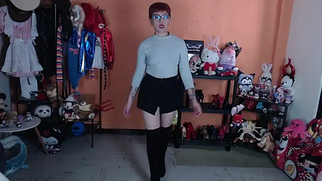 Chat +18 de MissMiia2 ao vivo