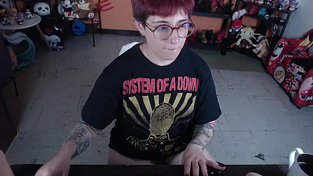 Chatroom XXX en direct de MissMiia2