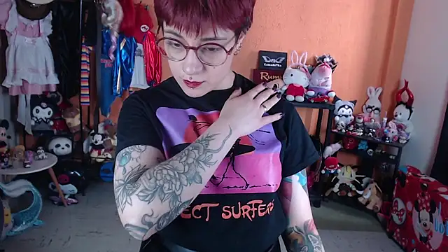 MissMiia2 – Live XXX-chat