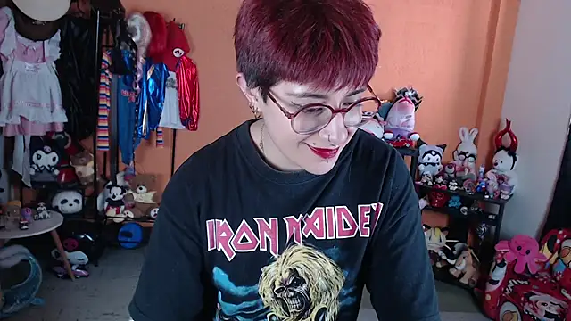 MissMiia2's Webcam Show