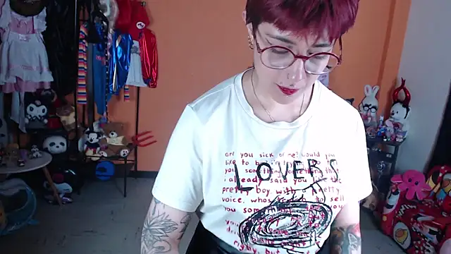 MissMiia2 Chat XXX live